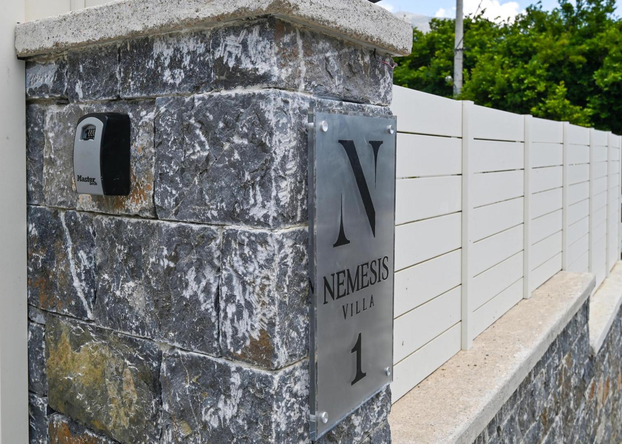 Nemesis Villas Πλακιάς Εξωτερικό φωτογραφία