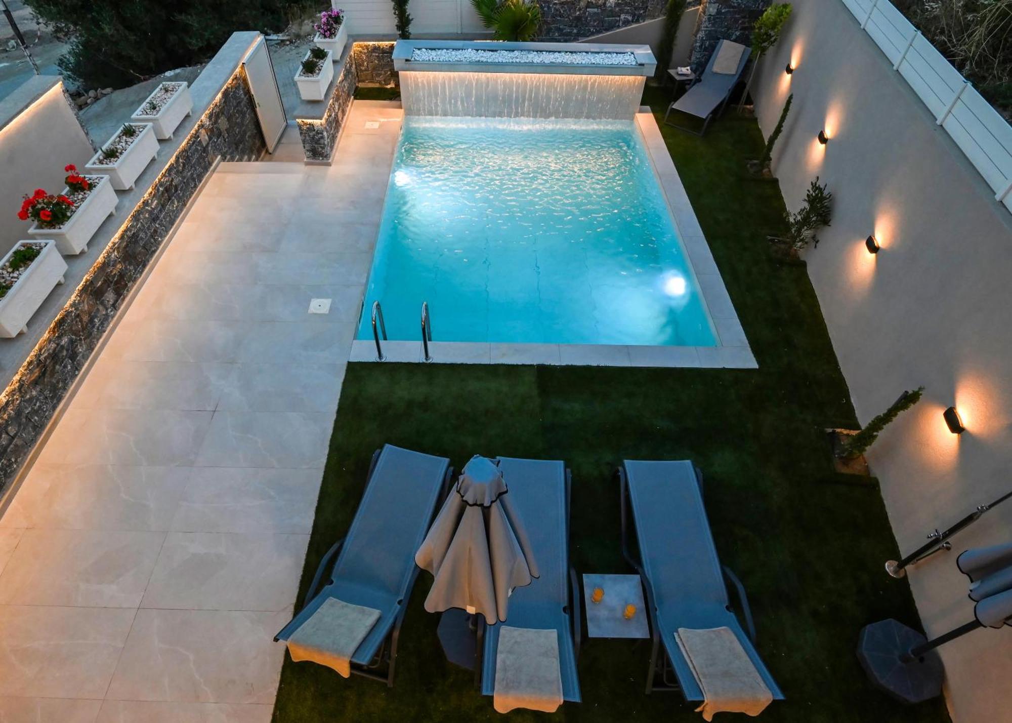 Nemesis Villas Πλακιάς Εξωτερικό φωτογραφία